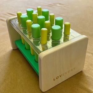 Lovevery posting stand